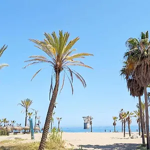 Penthouse With Private Pool, Hot Tub Jacuzzi With Sea Views And Chill-out Zone, Close To The Sea Marbella